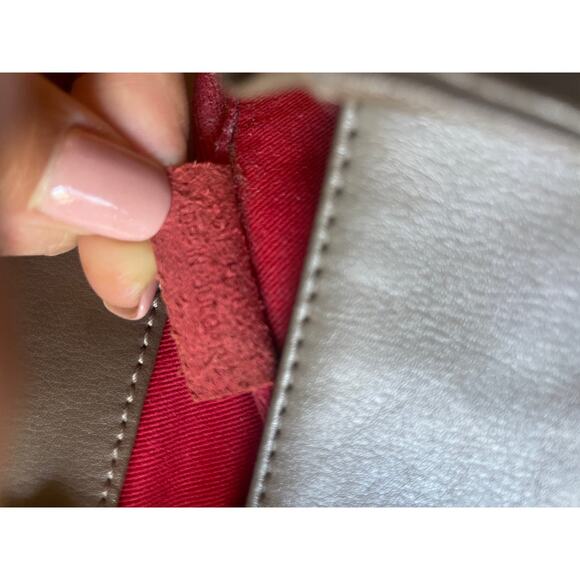 Chloe Brown Shoulder Bag - Picture 10 of 14